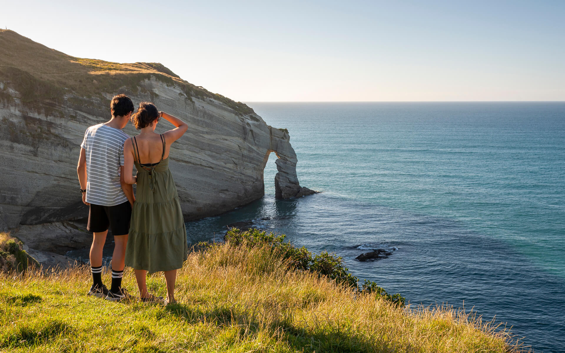 Couple Cape Farewell lookout